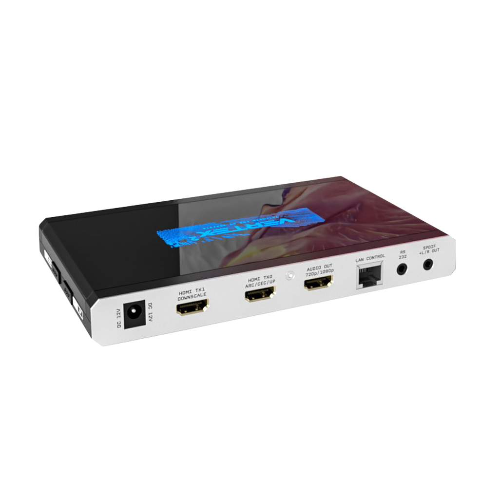 Grande plano das saídas do HDfury Vertex 2: 12V DC, HDMI TX1 com downscale, HDMI TX0 com ARC, CEC e upscale, a saída HDMI dedicada do extrator de áudio, controlo LAN, RS232 e S/PDIF ótico